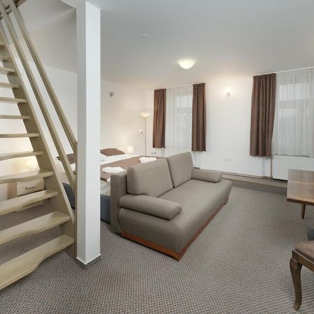 Hotel Na Staré poště Jilemnice Esterno foto